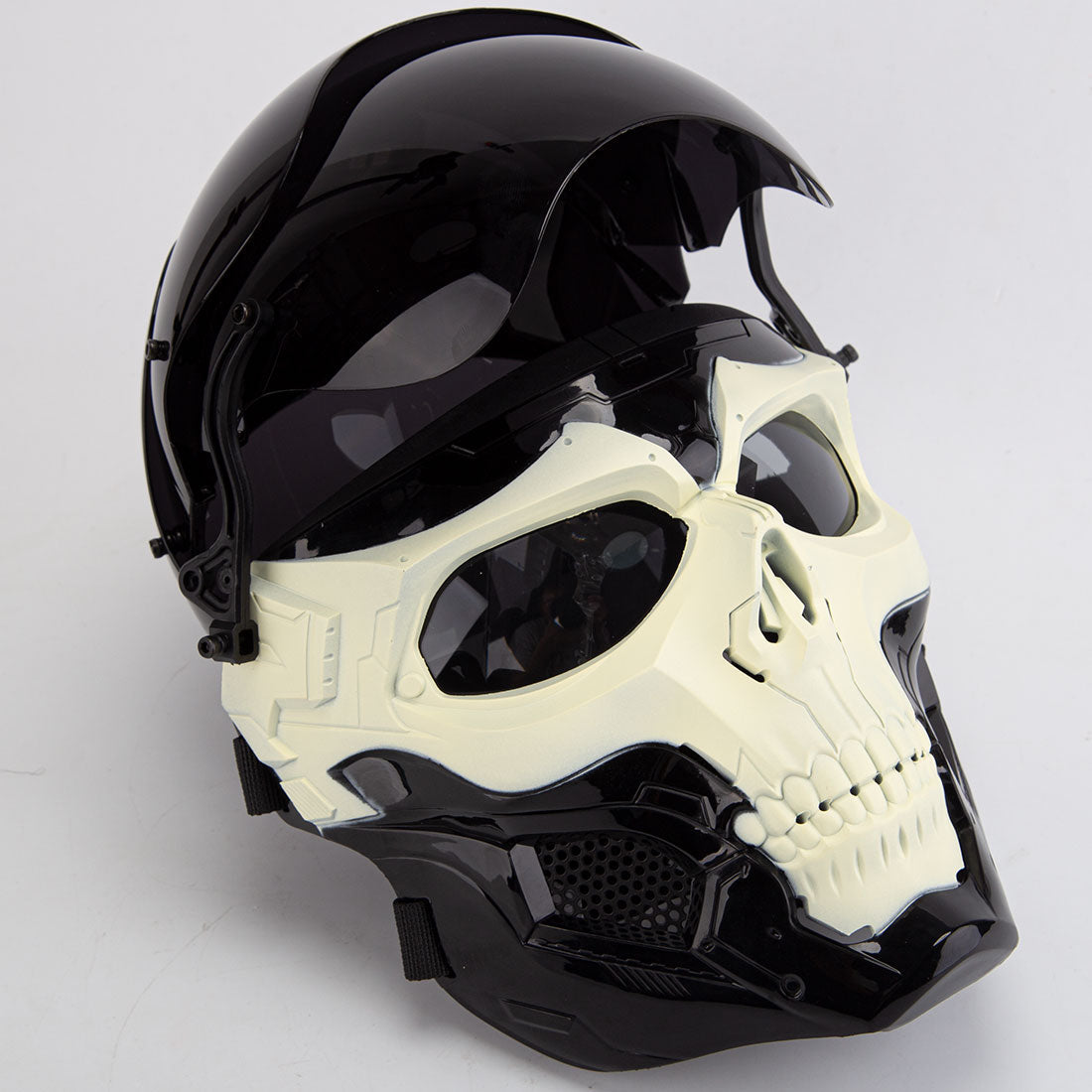 cyberpunk_cosplay_functional_mask