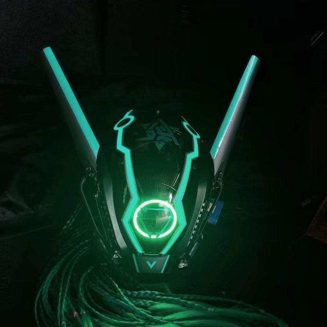 cyberpunk_mask_gothic_mask_with_green_lights_and_dreadlocks