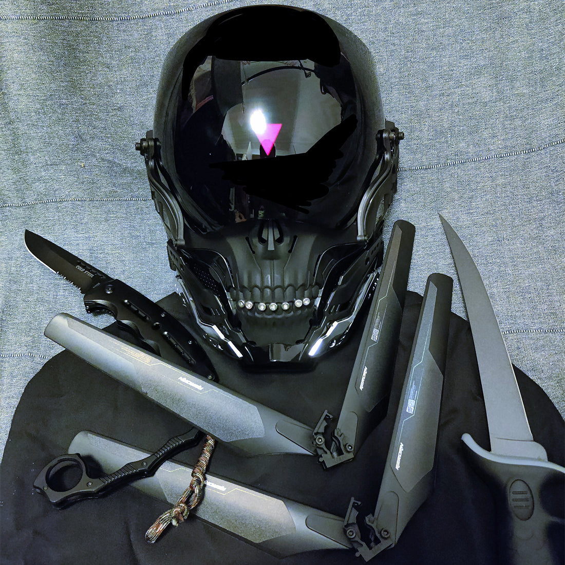 Cyberpunk_Masks_With_Lights